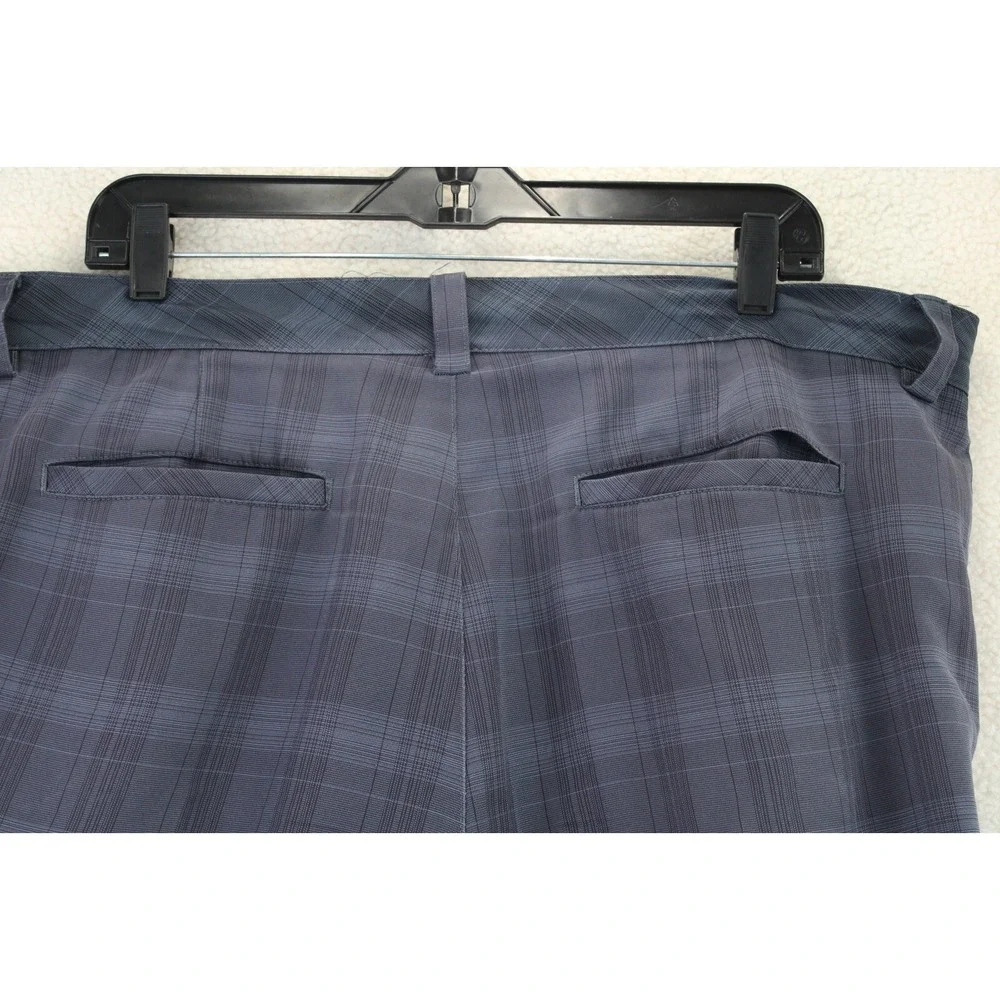 Reebok Men's Plaid Golf Shorts Flat Front Athletic Fit Charcoal Blue Size 36‎
